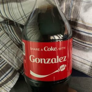 Meet your Posher, Celina